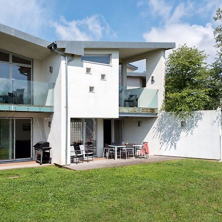 Reid Villa Cirencester Eksteriør bilde